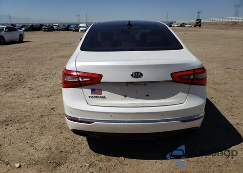 2016 Kia Cadenza Luxury из США, поврежденный, VIN KNALN4D70G5217507